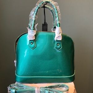 Brand new La Terre blue/green bag